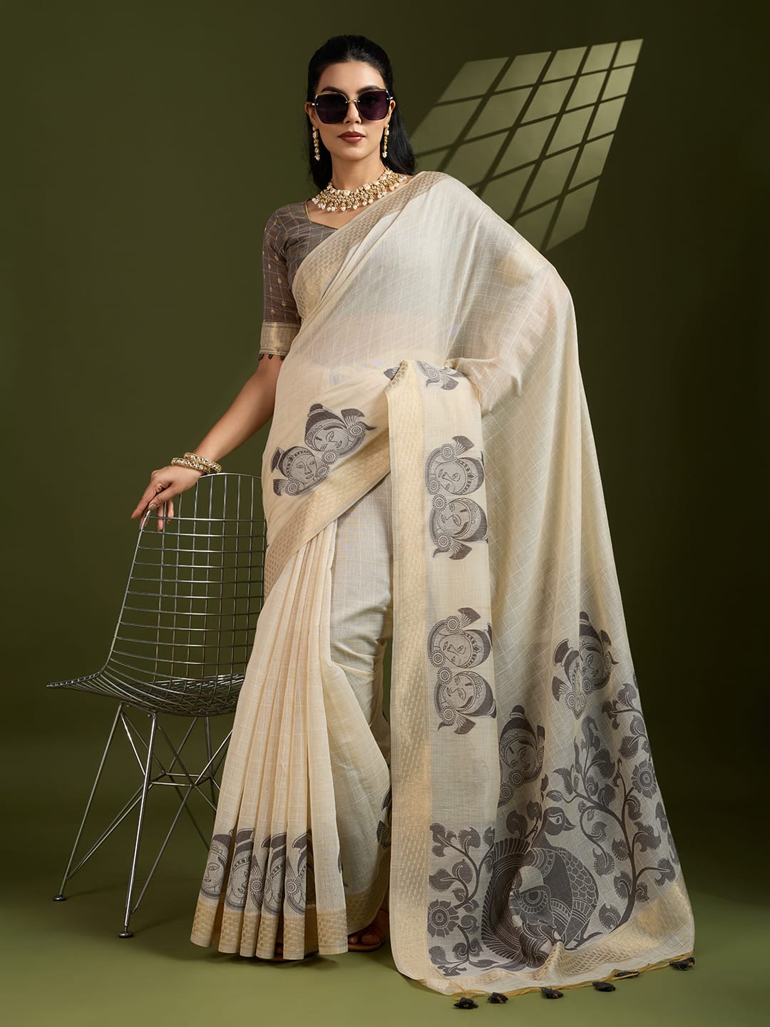 Traditional Kalamkari Peacock Weaving Saree with Checks Pattern