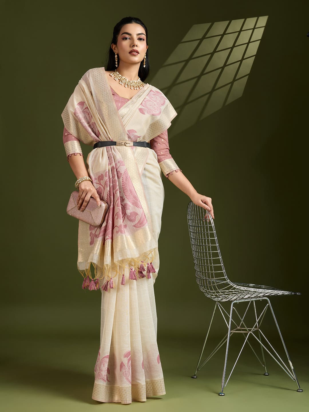 Traditional Kalamkari Peacock Weaving Saree with Checks Pattern