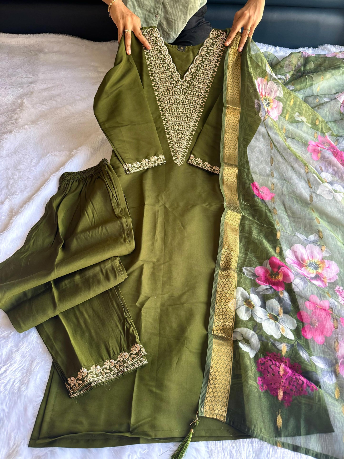 Roman Silk Embroidered Kurti Set with Digital Print Chanderi Dupatta