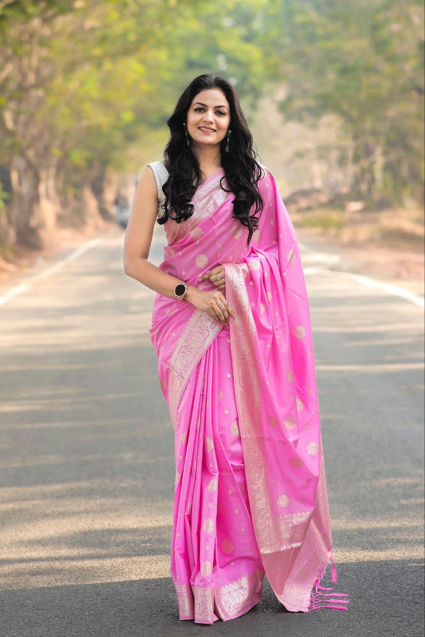 Exquisite Soft Cotton Silk Saree: Rich Pallu & Jacquard Elegance