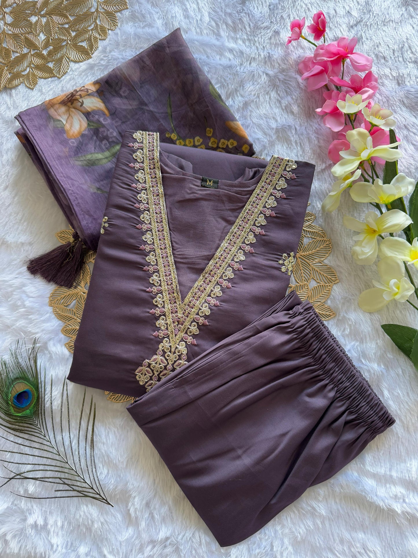 Roman Silk Kurti Set with Digital Print Chanderi Dupatta | Embroidered 3-Piece Ensemble