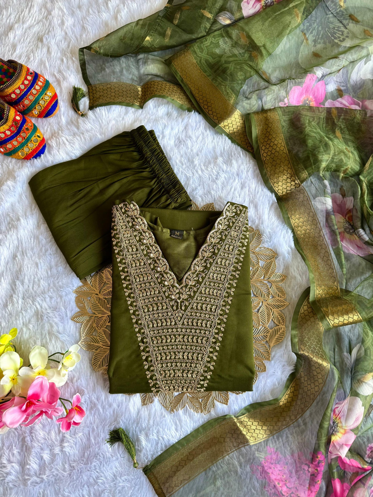 Roman Silk Embroidered Kurti Set with Digital Print Chanderi Dupatta